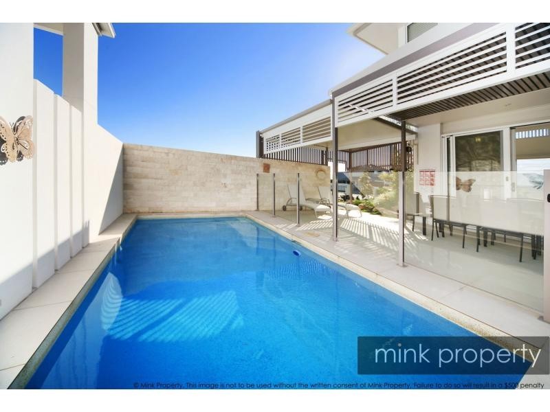18 HELICONIA STREET, BRIGHTWATER, Mountain Creek QLD 4557