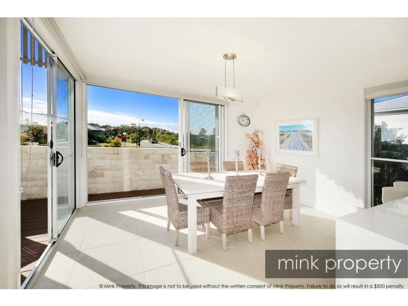 18 HELICONIA STREET, BRIGHTWATER, Mountain Creek QLD 4557