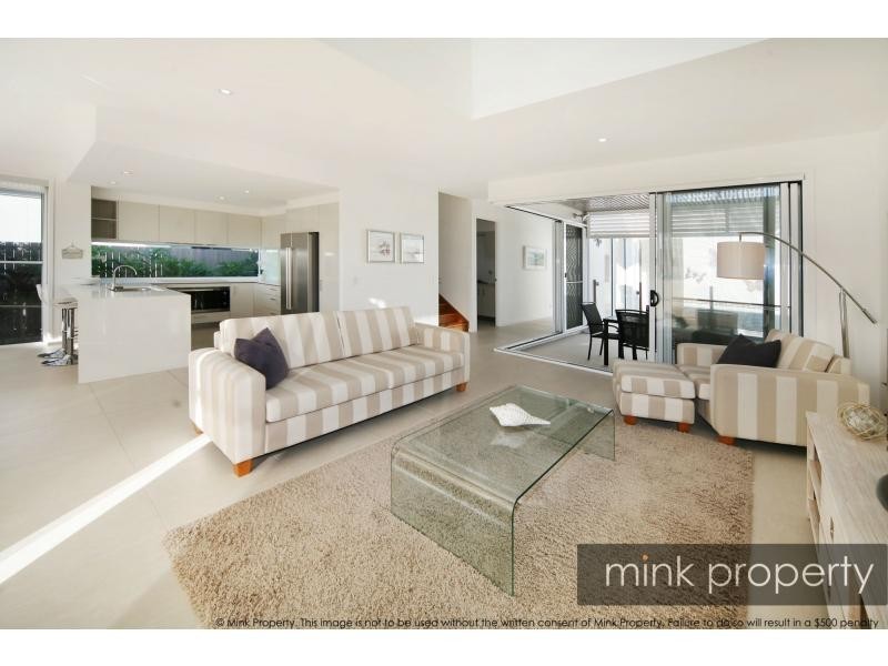 18 HELICONIA STREET, BRIGHTWATER, Mountain Creek QLD 4557
