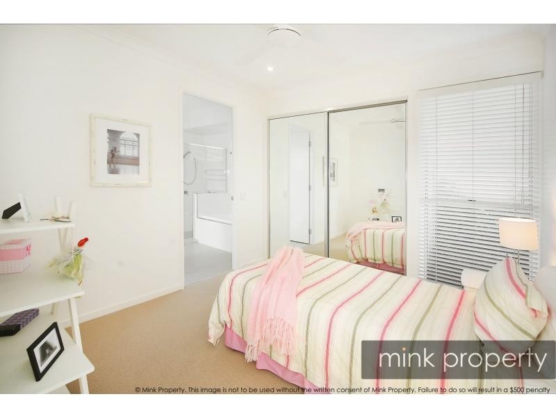 18 HELICONIA STREET, BRIGHTWATER, Mountain Creek QLD 4557