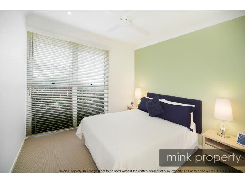 18 HELICONIA STREET, BRIGHTWATER, Mountain Creek QLD 4557
