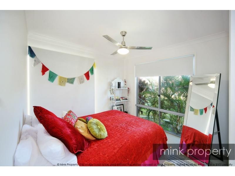 9 RIVERSTONE Crescent, Little Mountain QLD 4551