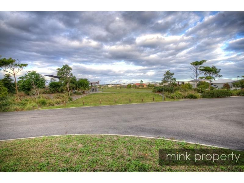 17 GENOA Circuit, Birtinya QLD 4575