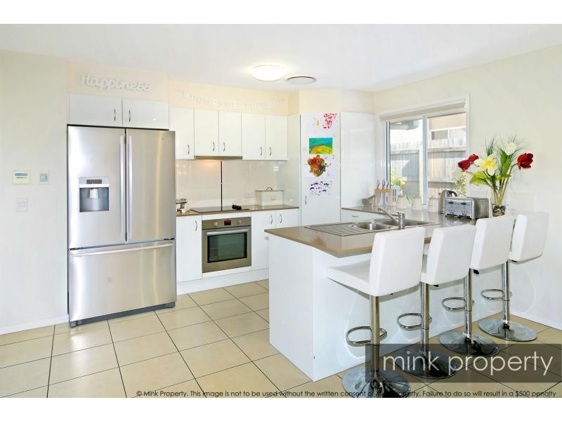 14 LARK Circuit, BRIGHTWATER, Mountain Creek QLD 4557