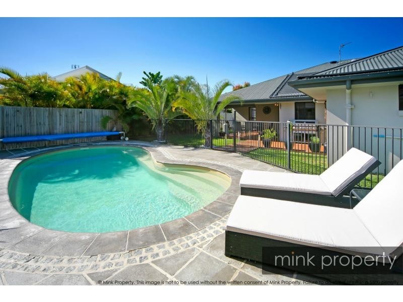 19 RIVEROAK WAY, Sippy Downs QLD 4556
