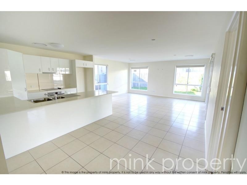 06 LARK Circuit, BRIGHTWATER, Mountain Creek QLD 4557