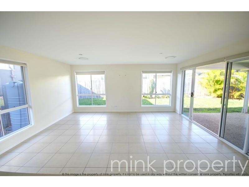 06 LARK Circuit, BRIGHTWATER, Mountain Creek QLD 4557