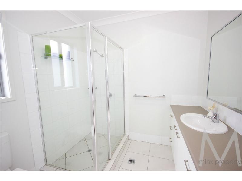 21 Riverstone Crescent, Ivadale Lakes, Little Mountain QLD 4551