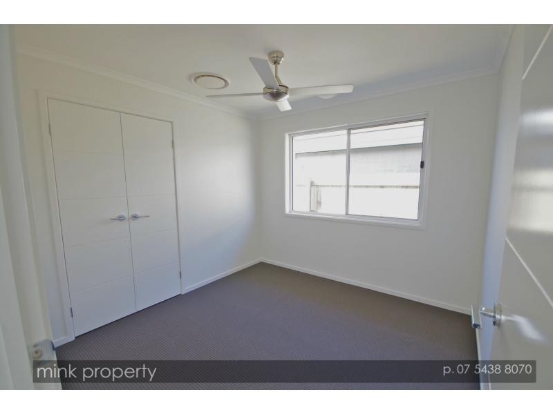 26 Tarwhine Place, BRIGHTWATER, Mountain Creek QLD 4557