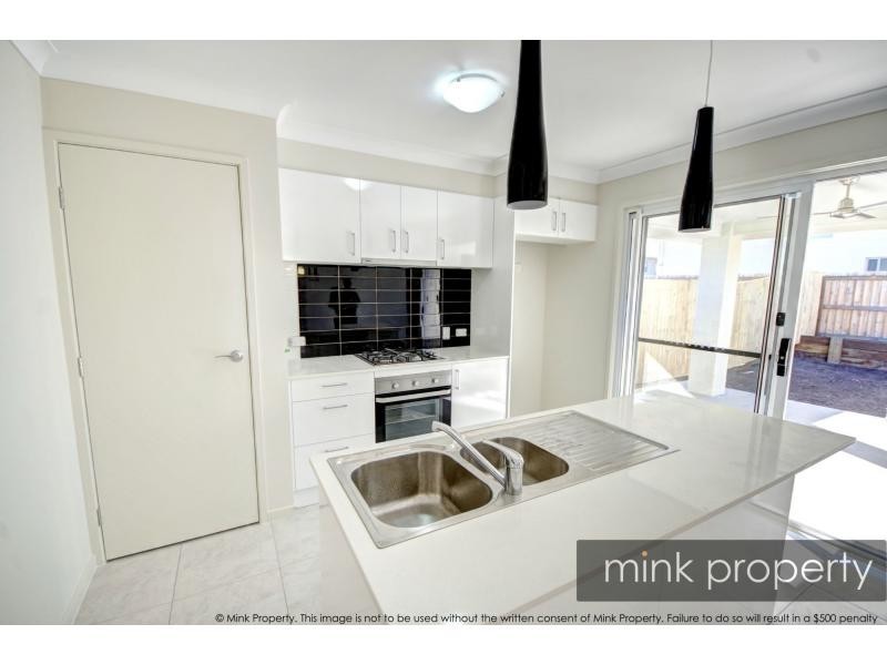 25 Tarwhine Place, Mountain Creek QLD 4557