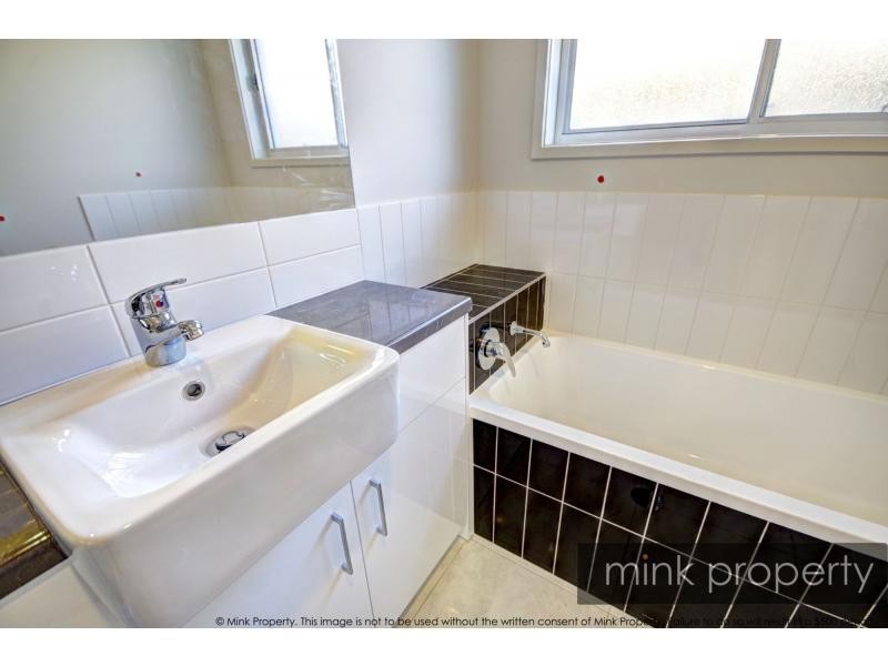 25 Tarwhine Place, Mountain Creek QLD 4557