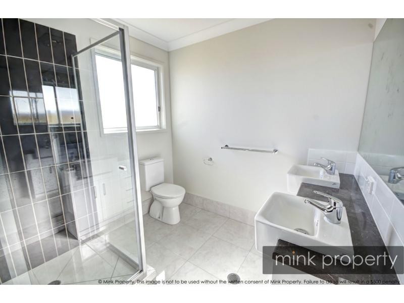 25 Tarwhine Place, Mountain Creek QLD 4557