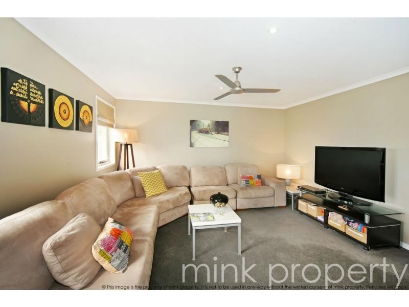 20 ELLIS Place, BRIGHTWATER, Mountain Creek QLD 4557