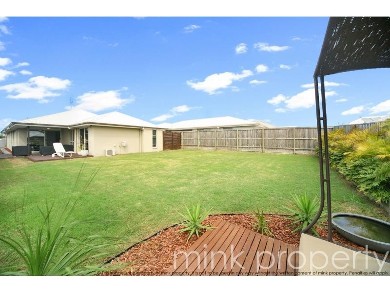 20 ELLIS Place, BRIGHTWATER, Mountain Creek QLD 4557