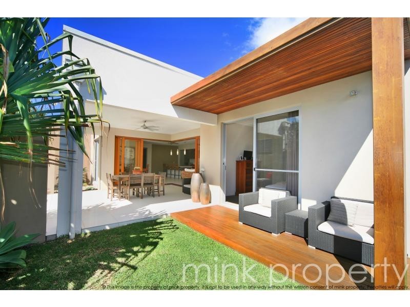 21 WATER LILY Way, BRIGHTWATER, Mountain Creek QLD 4557