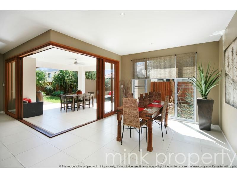 21 WATER LILY Way, BRIGHTWATER, Mountain Creek QLD 4557