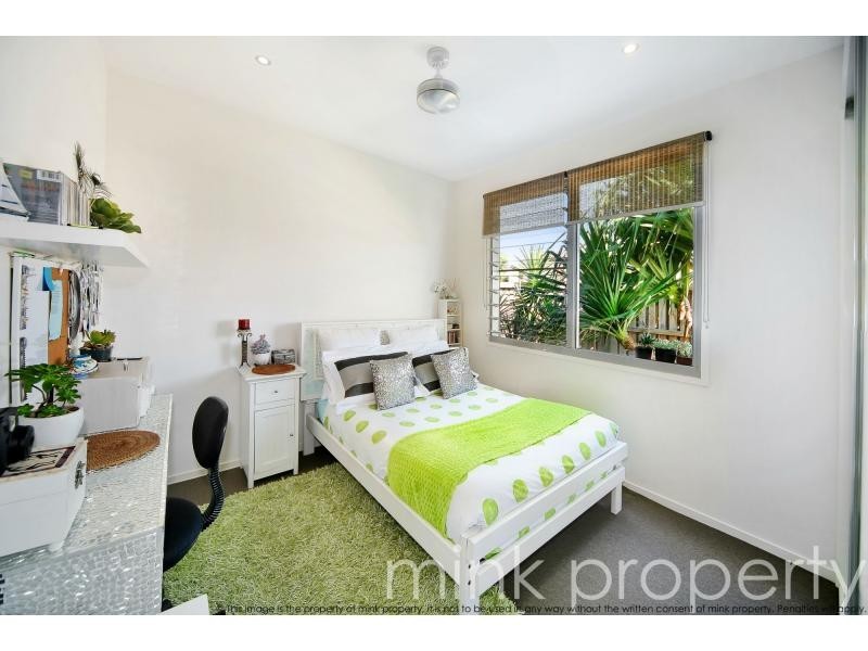 21 WATER LILY Way, BRIGHTWATER, Mountain Creek QLD 4557