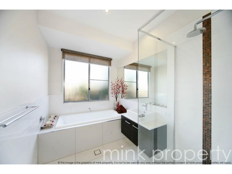 21 WATER LILY Way, BRIGHTWATER, Mountain Creek QLD 4557