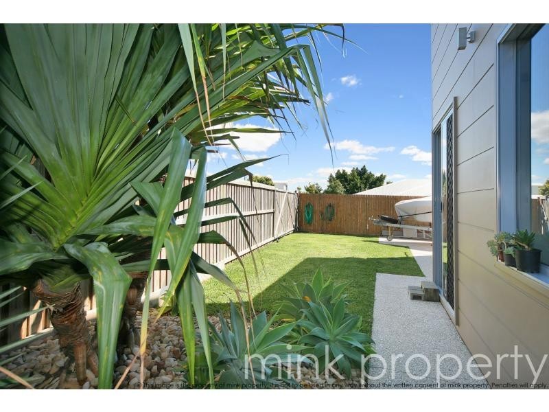 21 WATER LILY Way, BRIGHTWATER, Mountain Creek QLD 4557