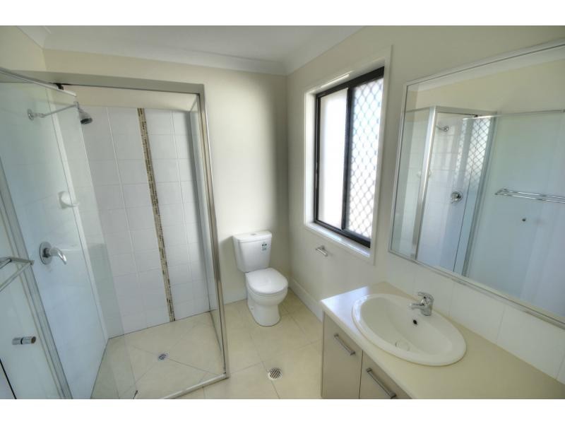 34 Hillsborough Circuit, BRIGHTWATER, Mountain Creek QLD 4557