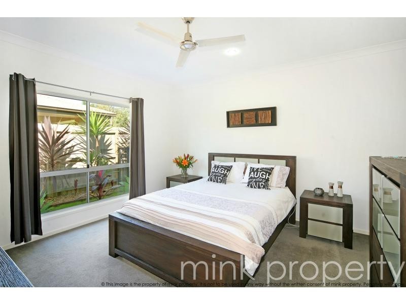 27 MYRTLE Place, BRIGHTWATER, Mountain Creek QLD 4557