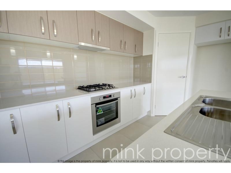 13 Caspian Circuit, BRIGHTWATER, Mountain Creek QLD 4557