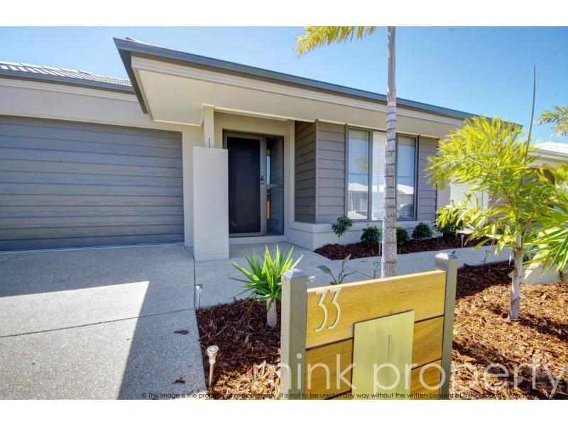 33 Foxtail Circuit, Brightwater, Mountain Creek QLD 4557