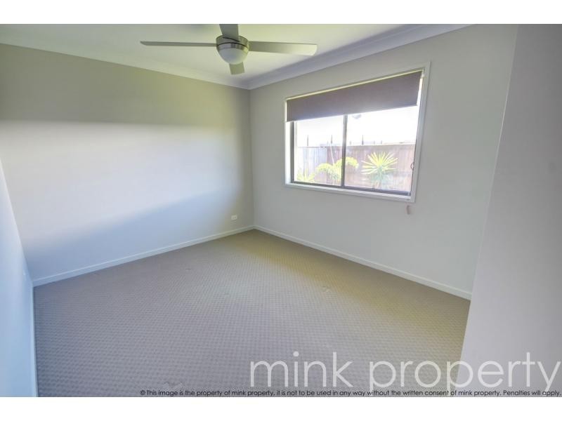 33 Foxtail Circuit, Brightwater, Mountain Creek QLD 4557