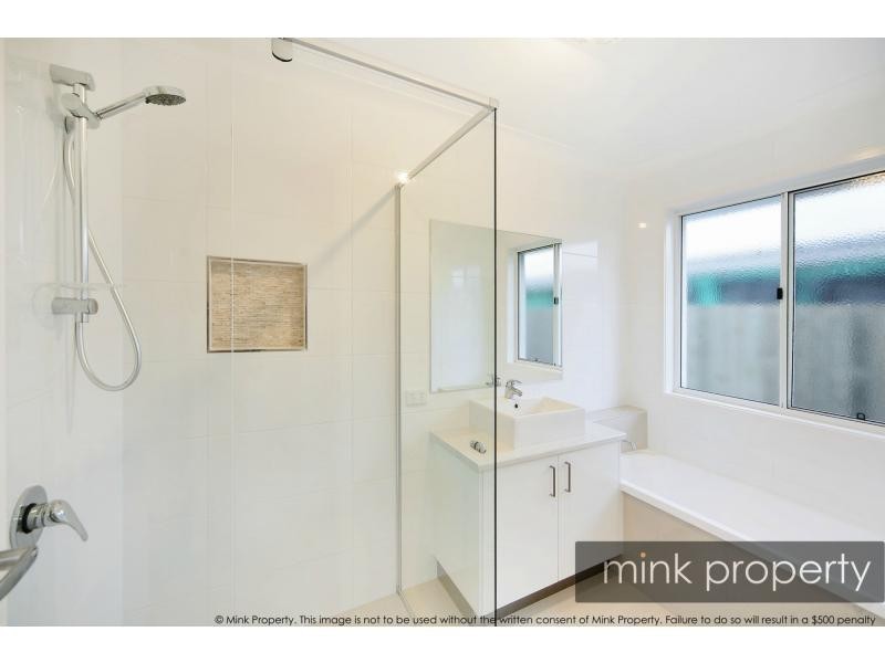 1176 Curtis Street, Brightwater, Mountain Creek QLD 4557 Mink