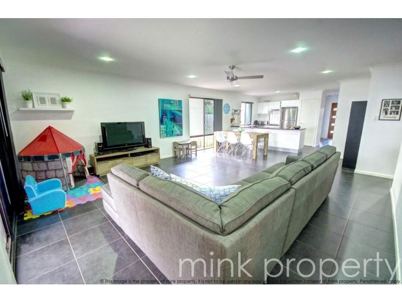 32 Forest Grove Crescent, Sippy Downs QLD 4556