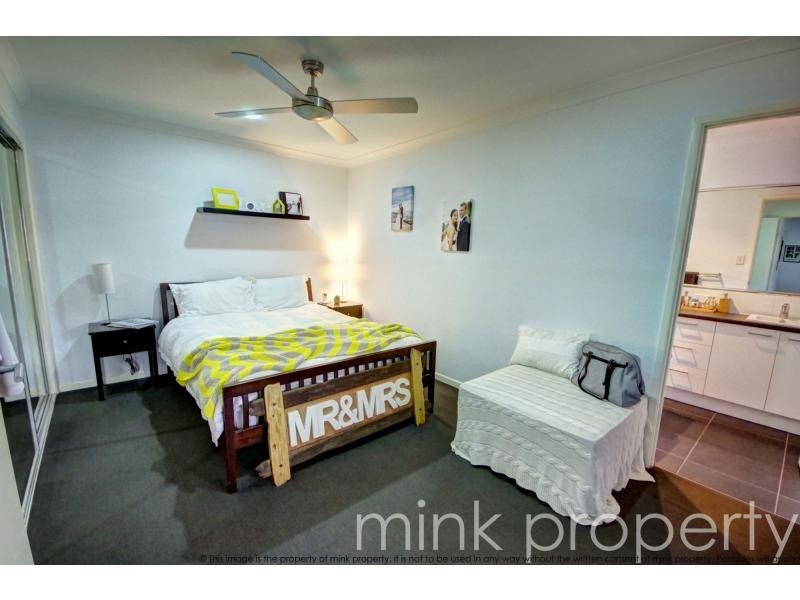 32 Forest Grove Crescent, Sippy Downs QLD 4556