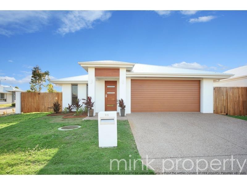 25 SWEETLIP Circuit, BRIGHTWATER, Mountain Creek QLD 4557