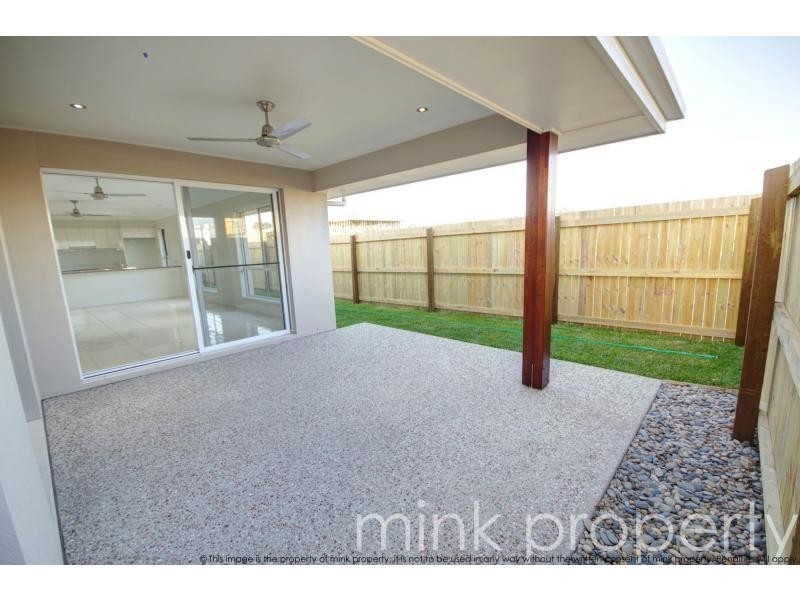 36 Brampton Crescent, BRIGHTWATER, Mountain Creek QLD 4557
