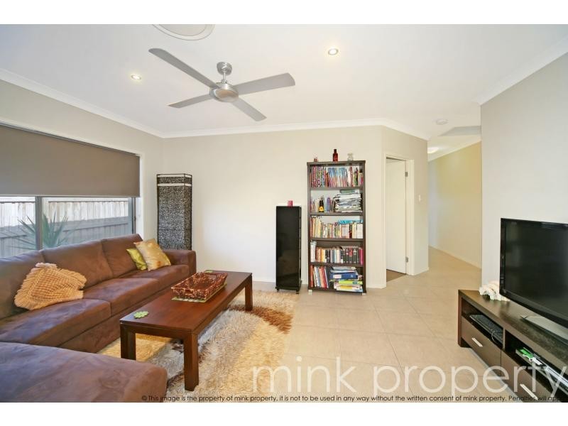 33 FROGMOUTH Circuit, BRIGHTWATER, Mountain Creek QLD 4557