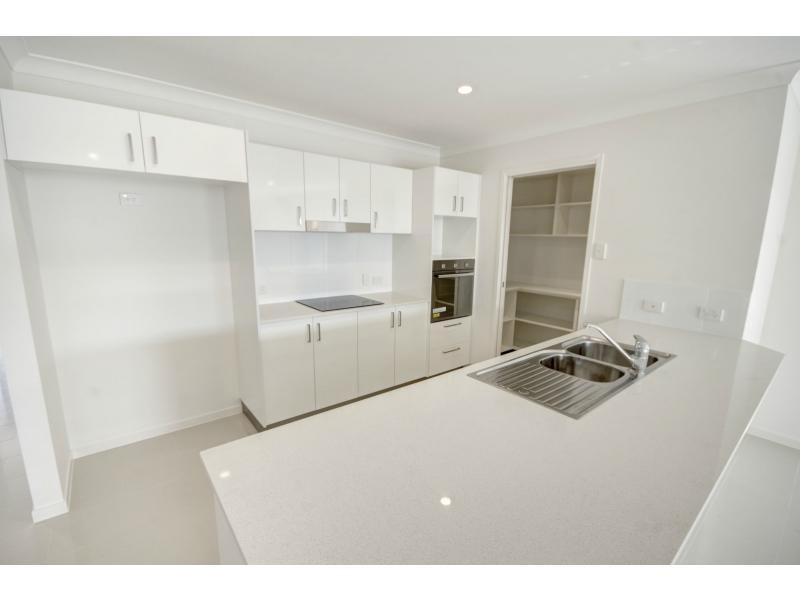 3 AUBURN Street, BELLS REACH, Caloundra West QLD 4551