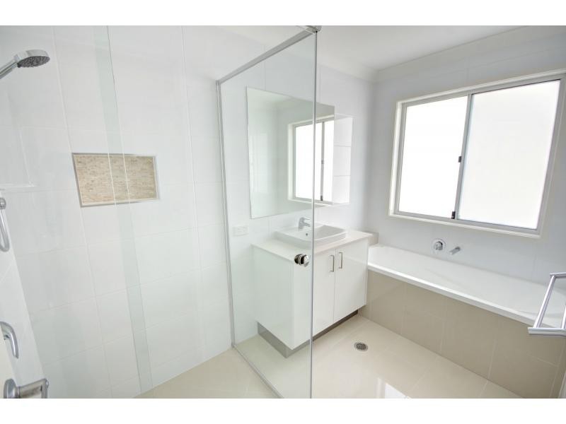 3 AUBURN Street, BELLS REACH, Caloundra West QLD 4551