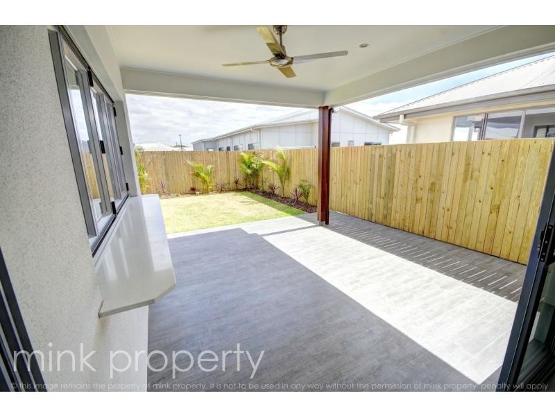 48 Brampton Crescent, BRIGHTWATER, Mountain Creek QLD 4557