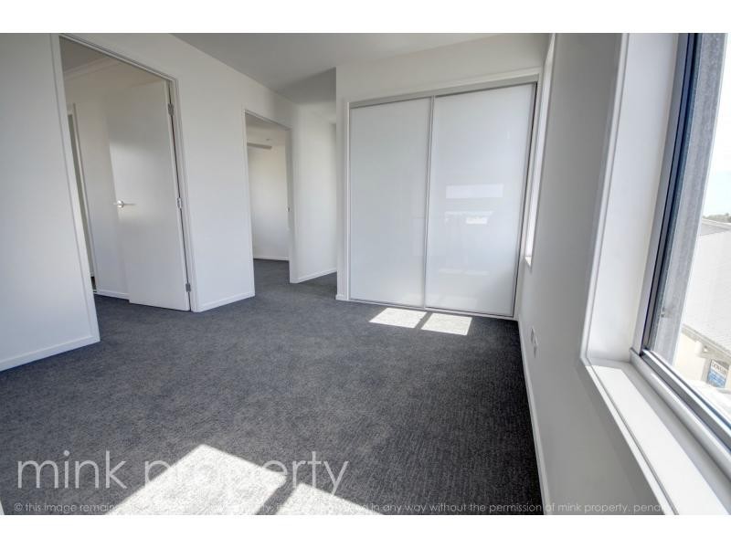 48 Brampton Crescent, BRIGHTWATER, Mountain Creek QLD 4557