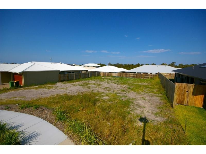 22 LARK Circuit, BRIGHTWATER, Mountain Creek QLD 4557
