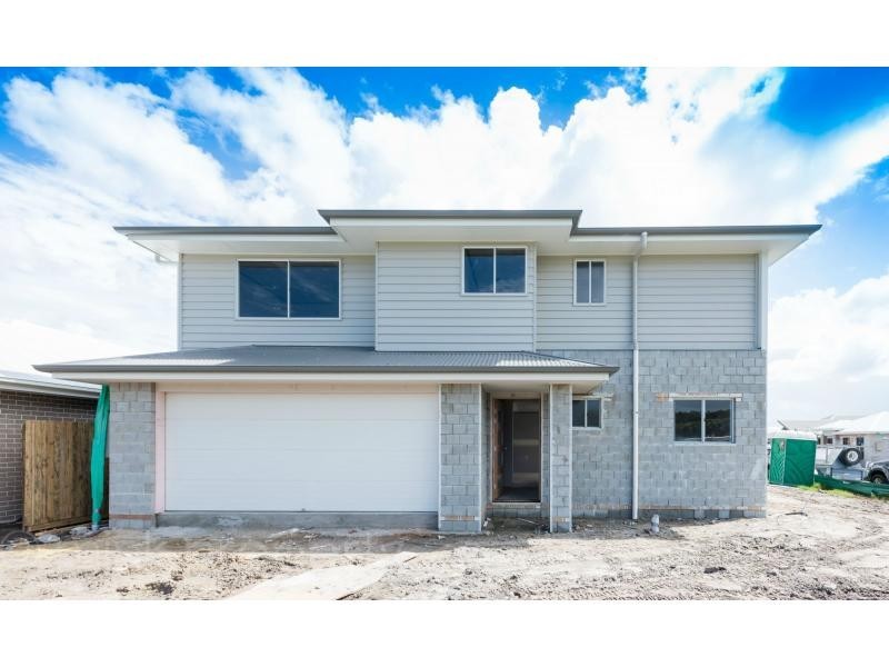 Duplex 2/23 Coral Crescent, Bells Reach, Caloundra West QLD 4551