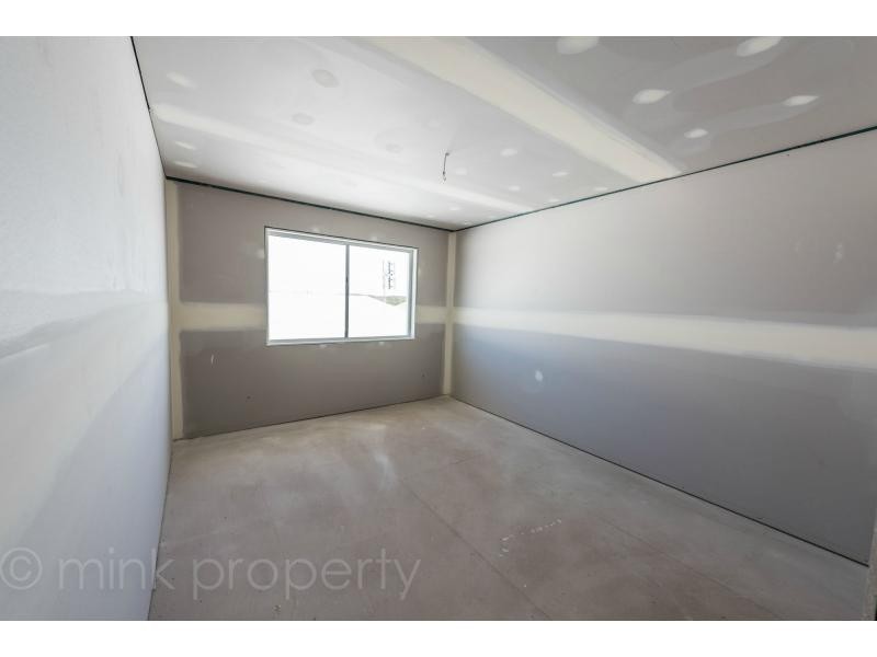 Duplex 2/23 Coral Crescent, Bells Reach, Caloundra West QLD 4551