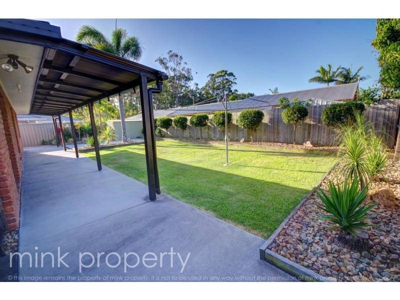 42 Karawatha Drive, Mountain Creek QLD 4557