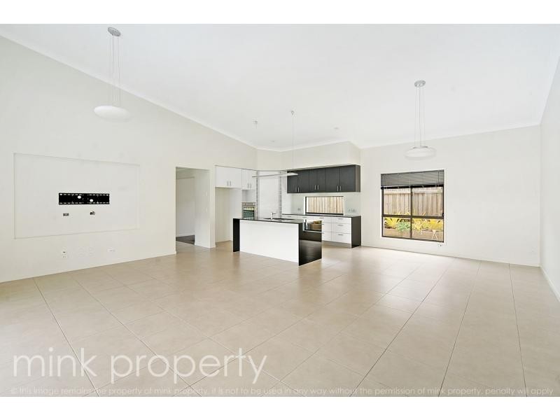 5 OSMANTHUS Close, BRIGHTWATER, Mountain Creek QLD 4557