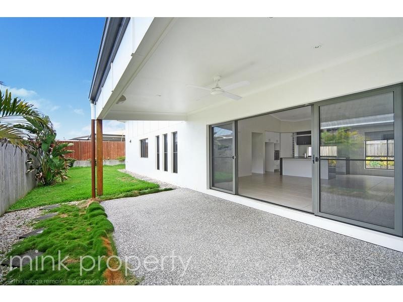 5 OSMANTHUS Close, BRIGHTWATER, Mountain Creek QLD 4557