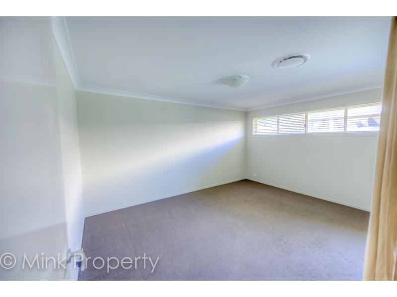 3 Frangipani Place, Brightwater, Mountain Creek QLD 4557