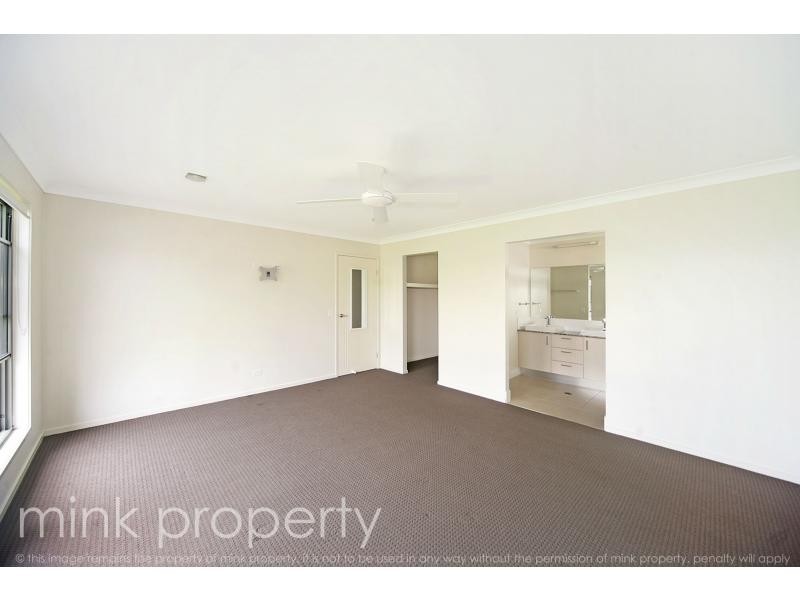 5 OSMANTHUS Close, BRIGHTWATER, Mountain Creek QLD 4557