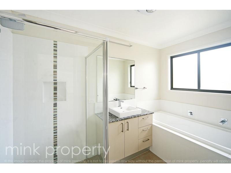 5 OSMANTHUS Close, BRIGHTWATER, Mountain Creek QLD 4557