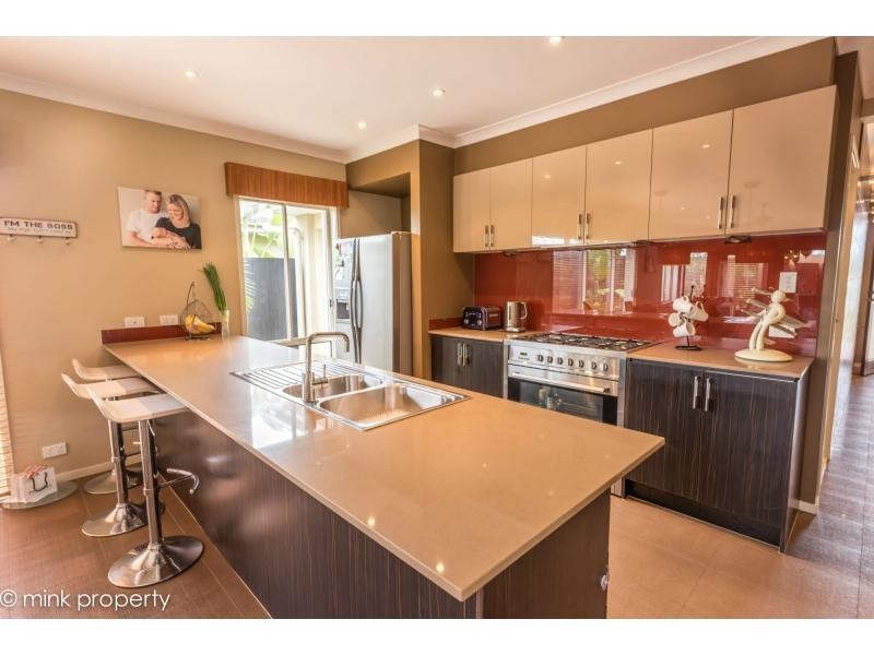 11 PONYTAIL Circuit, BRIGHTWATER, Mountain Creek QLD 4557