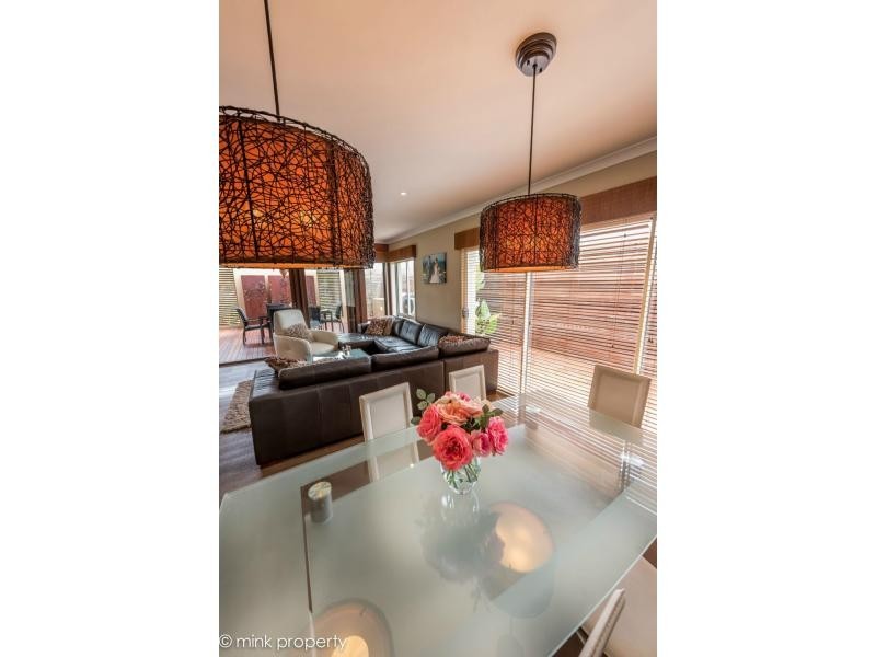 11 PONYTAIL Circuit, BRIGHTWATER, Mountain Creek QLD 4557