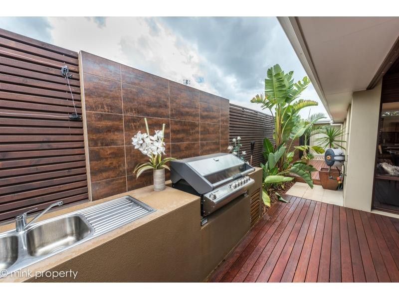 11 PONYTAIL Circuit, BRIGHTWATER, Mountain Creek QLD 4557